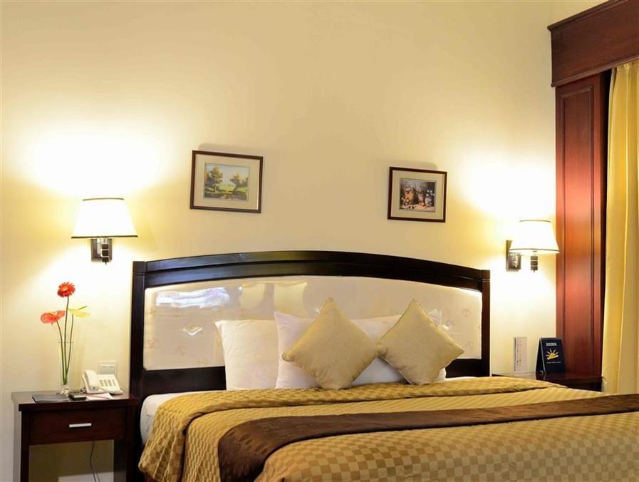 The Sun Hotel Сидоарджо Экстерьер фото