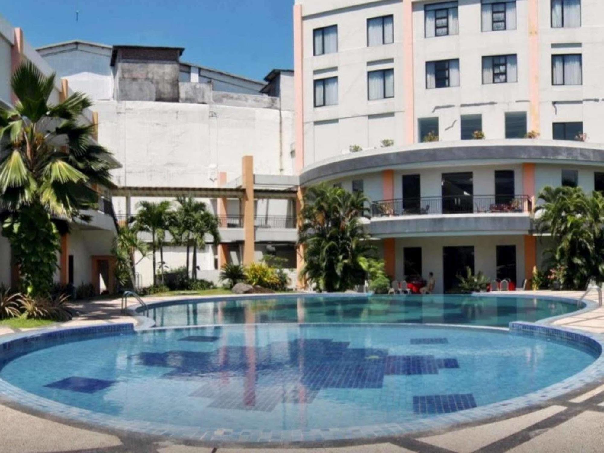 The Sun Hotel Сидоарджо Экстерьер фото