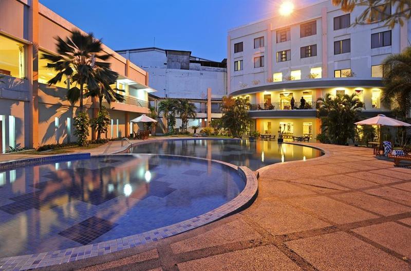 The Sun Hotel Сидоарджо Экстерьер фото